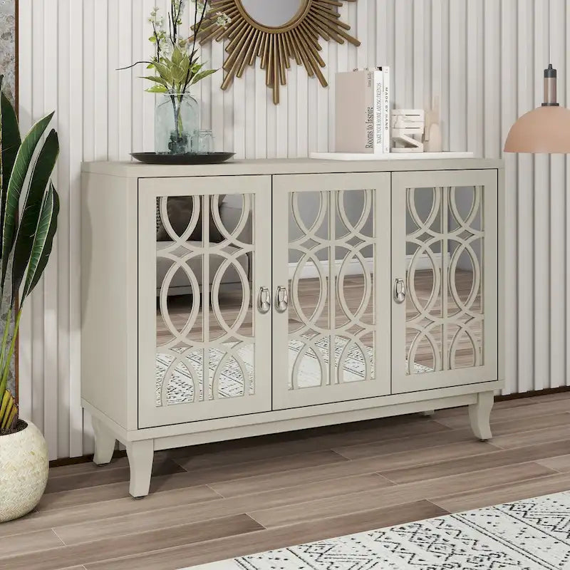Buffetschrank mit 3 Türen und silberfarbenen Elementen