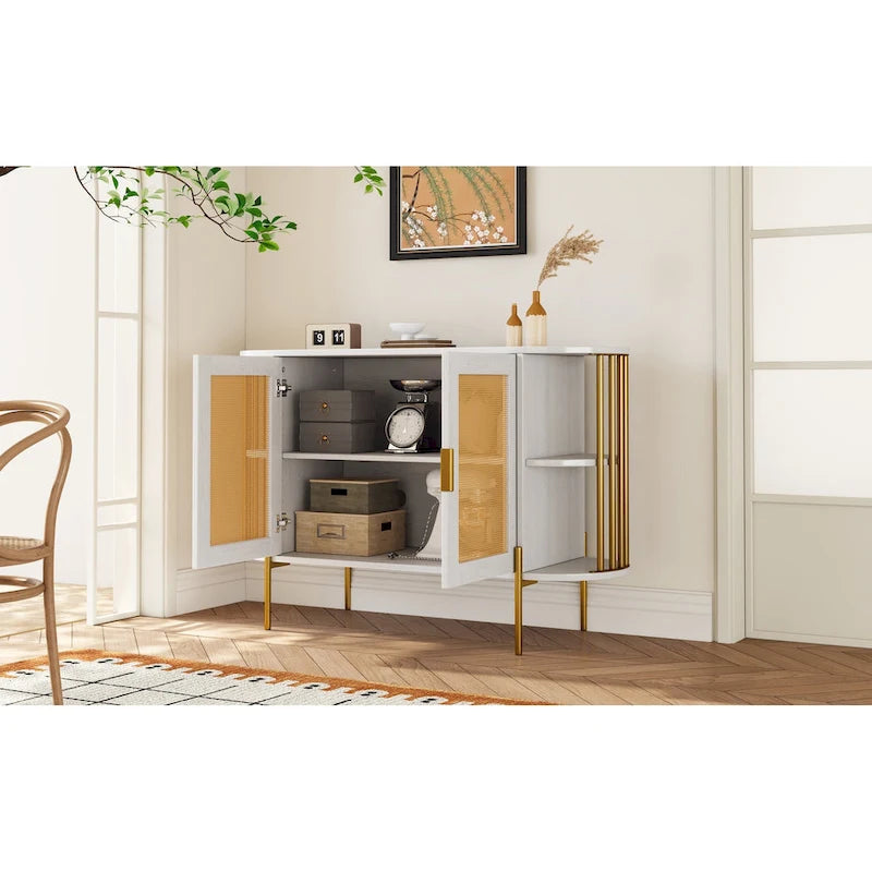 Elegante mobile da pranzo curvo con finiture dorate