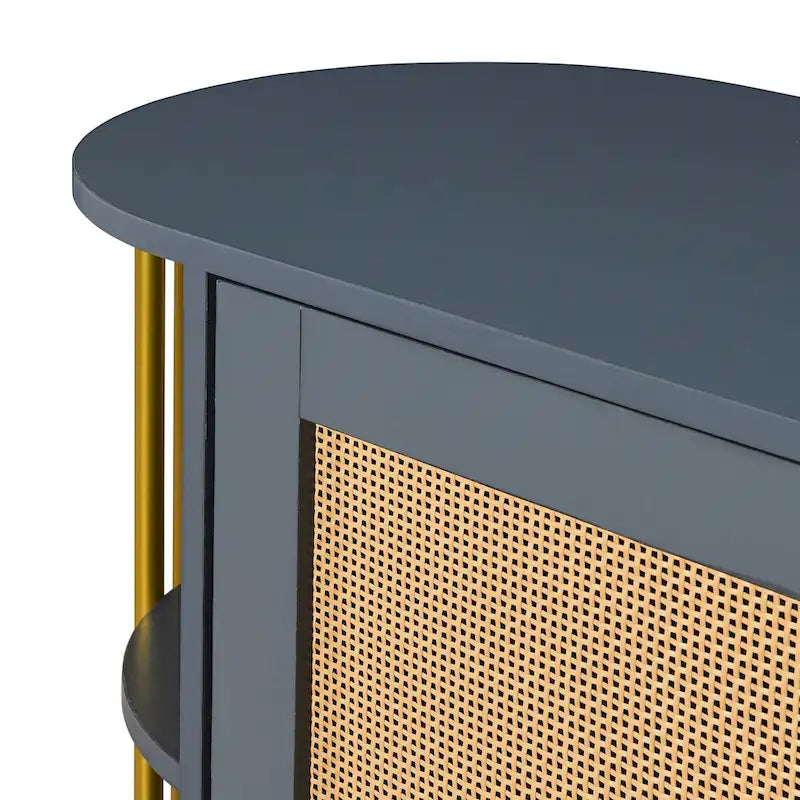 Elegante mobile da pranzo curvo con finiture dorate
